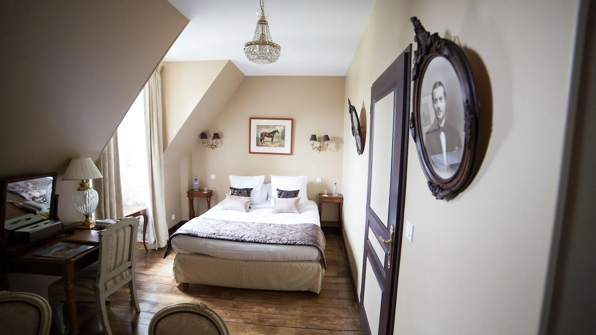 סן מלו Chateau Hotel Du Colombier