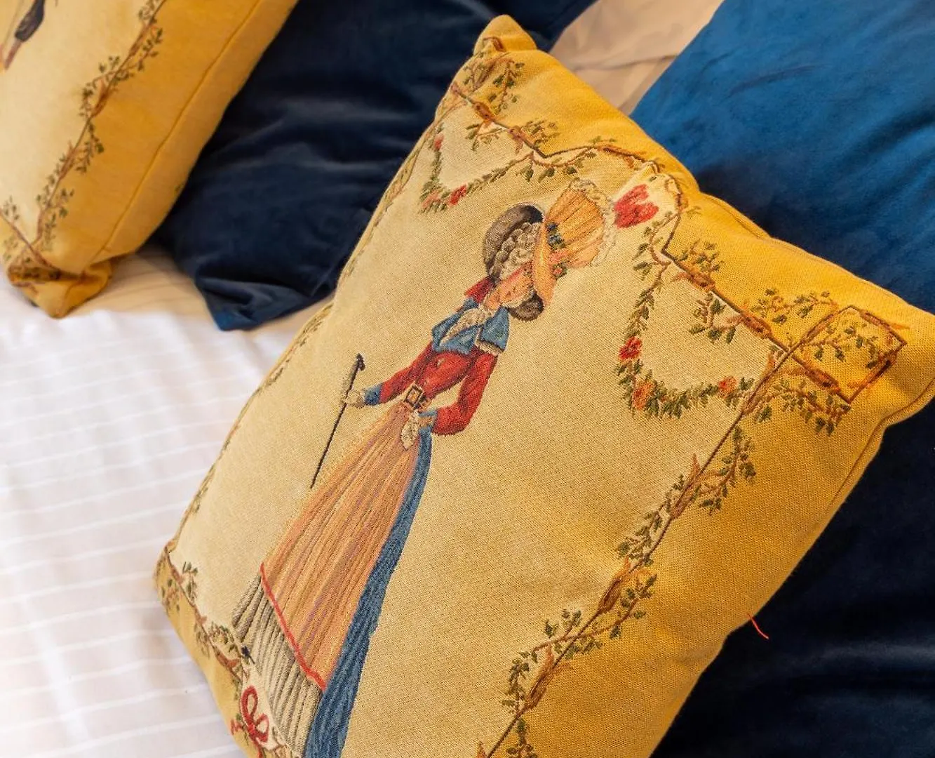 ****  סן מלו Chateau Hotel Du Colombier צרפת
