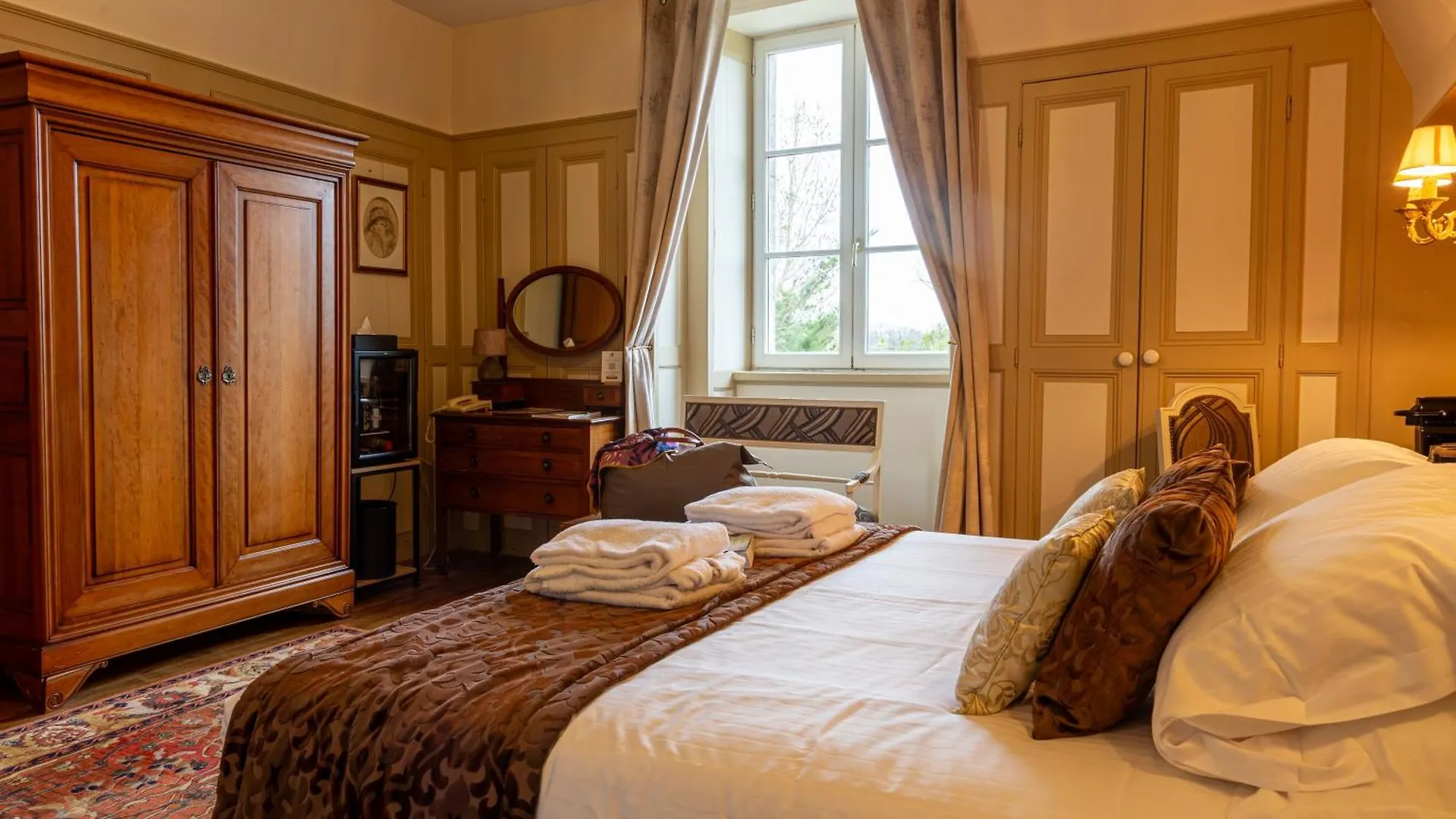 סן מלו Chateau Hotel Du Colombier