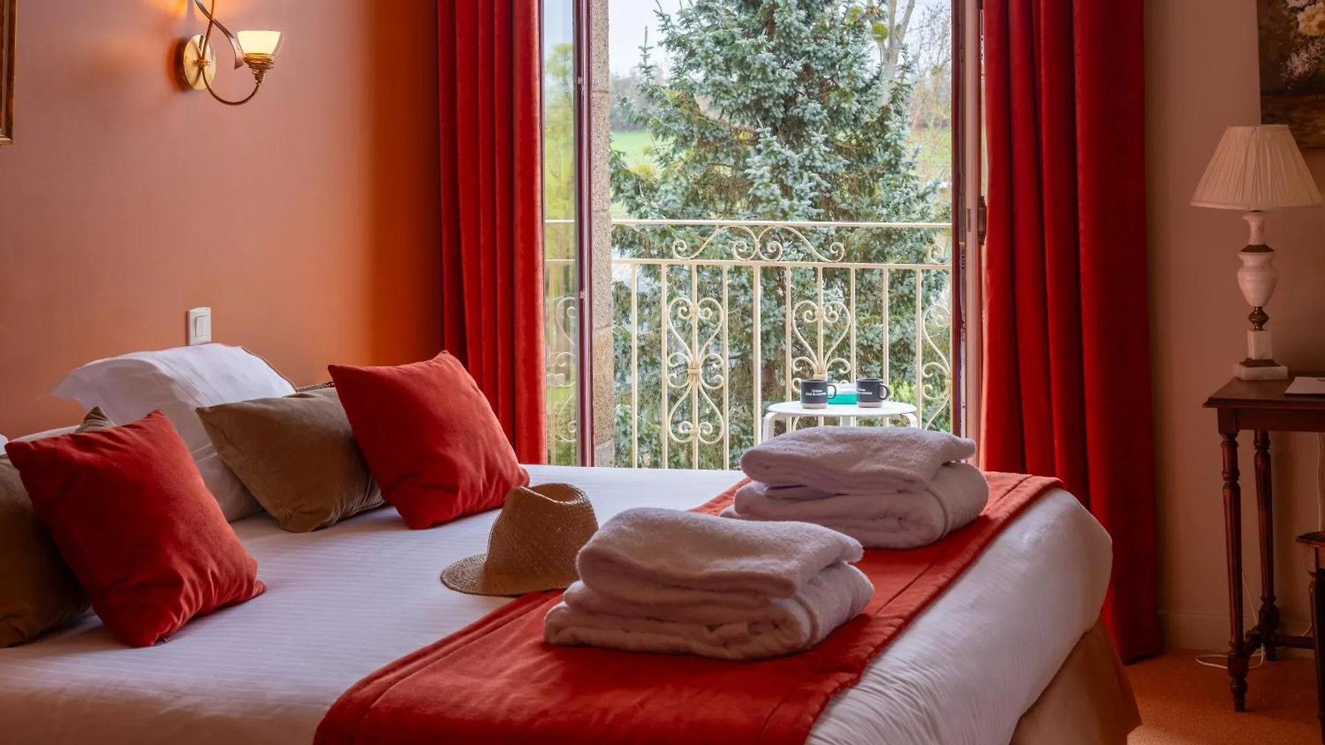 סן מלו Chateau Hotel Du Colombier 4*, סן מלו צרפת